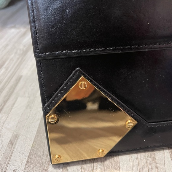 CC Skye clutch - HTF NO LONGER MADE! - Picture 3 of 9